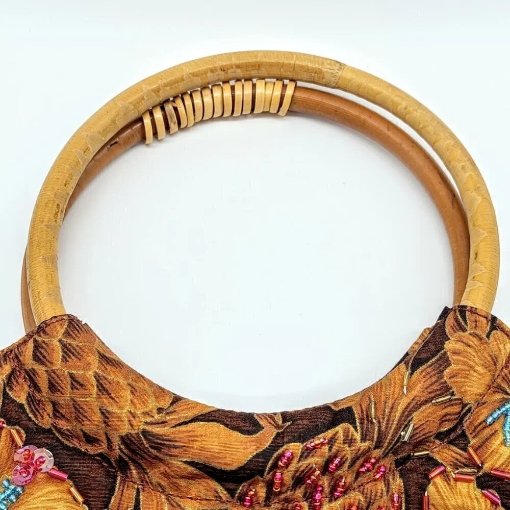 Vietnamese Cotton Beaded Cinnamon Pineapple Wood Handle Bag - Picture 3 of 6
